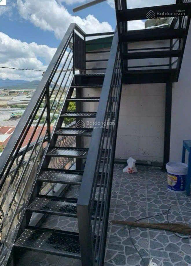 Cho thuê nhà trọ tại kcn đồng văn iii, 2 triệu vnd/th, 16 m2 + 6 m gác xép view hồ đẹp