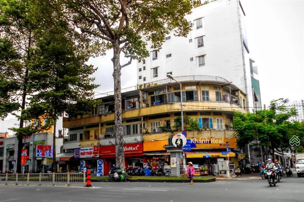 Giá ngộp! đất quận 1 ngang 5m nở hậu  rẻ hơn định giá 3 tỷ  hẻm xe hơi tận cửa