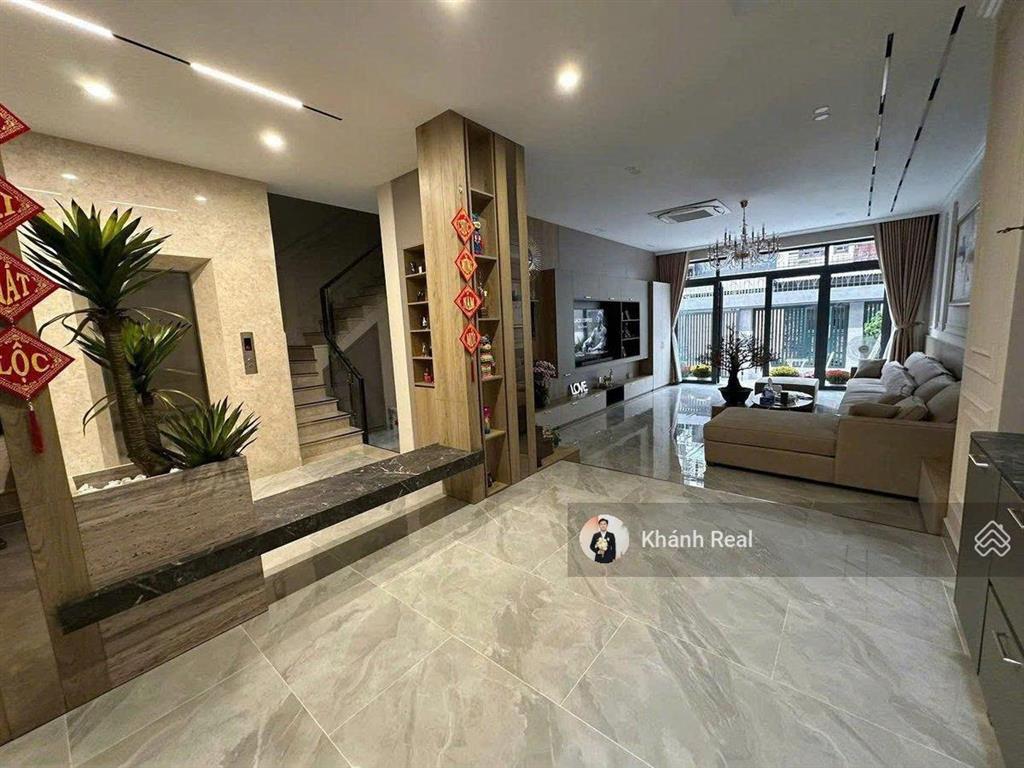 Biệt thự phố quận 5  ngang 8m cực hiếm  tiện ích 5 sao  giá đầu tư