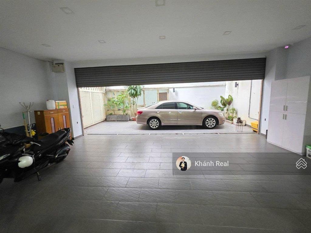 Villa cao cấp trần hưng đạo q5  ngang khủng 7.7m  thang máy  full nội thất thượng lưu