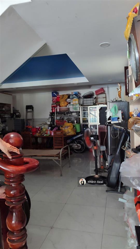 Tòa nhà 5 tầng dương quảng hàm gò vấp  ngang 5.5m  11pn khép kín  sẵn ô chờ thang máy