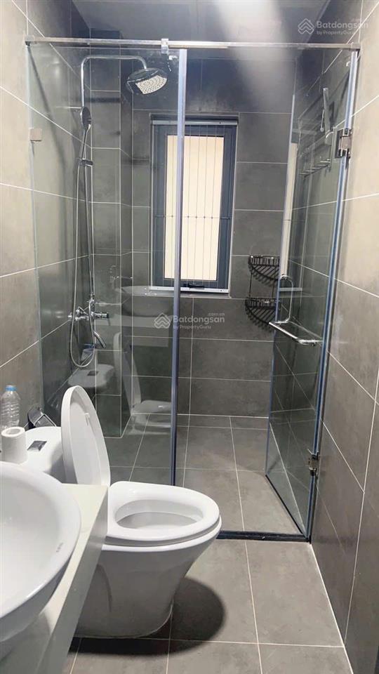 Chính chủ gửi bán căn liền kề full nội thất, giá chỉ 17 tỷ, chỉ cần mang vali đến là ở được luôn