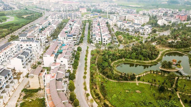 Hàng hiếm! liền kề mặt đường quốc lộ 70, rộng 50m, hai mặt tiền, cho thuê dòng tiền tốt, sẵn sổ đỏ