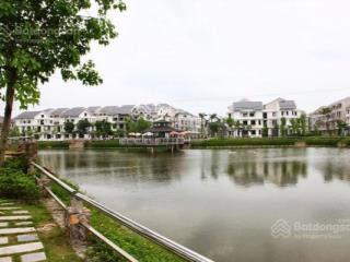 Hàng hiếm!! biệt thự mặt hồ cách mỹ đình 2km giá 160tr/m2, mua đầu tư đón sóng đường 70 thông xe