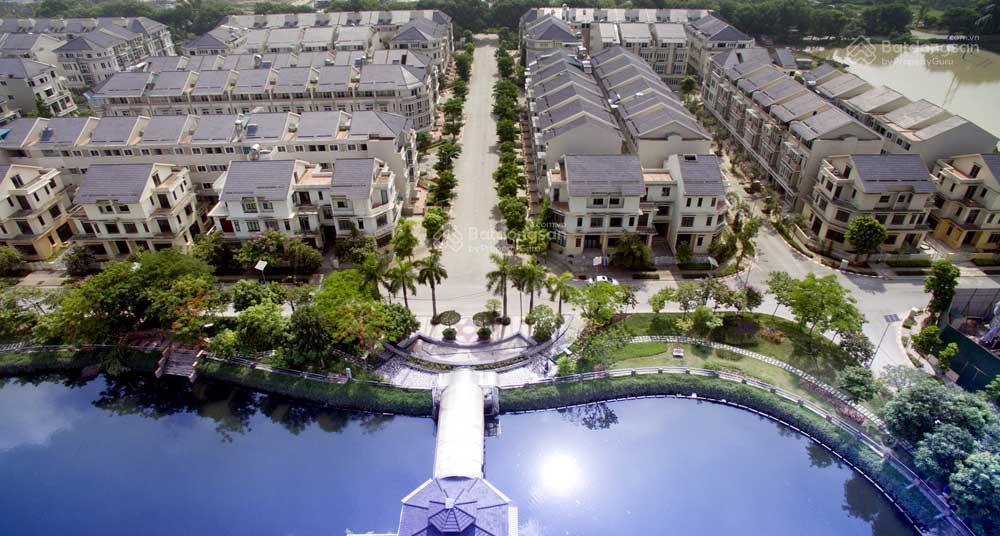 Chính chủ gửi bán căn lk 95m2, mặt đường to, hướng đông nam hiếm có