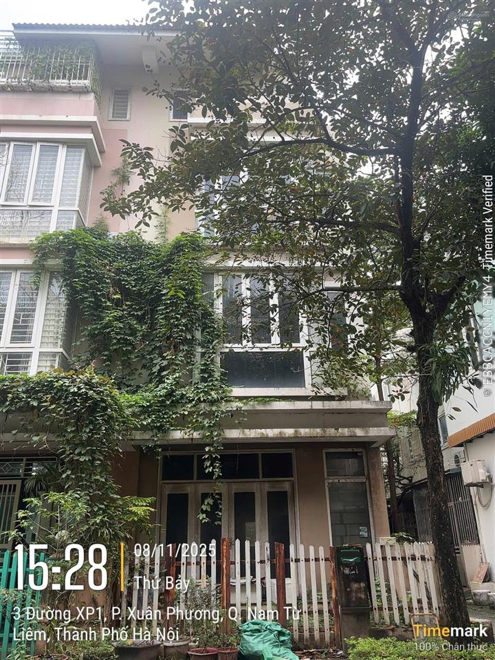 Chính chủ gửi bán căn biệt thự 221,3m2, nhìn ra hồ điều hòa, trung tâm dự án, dãy đẹp ít căn bán