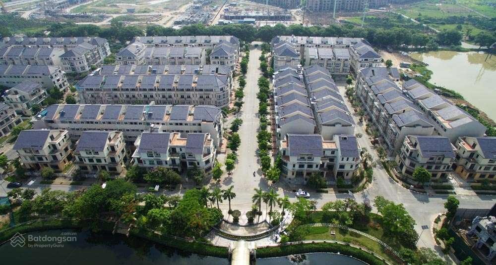 Chính chủ gửi bán căn biệt thự 221,3m2, nhìn ra hồ điều hòa, trung tâm dự án, dãy đẹp ít căn bán