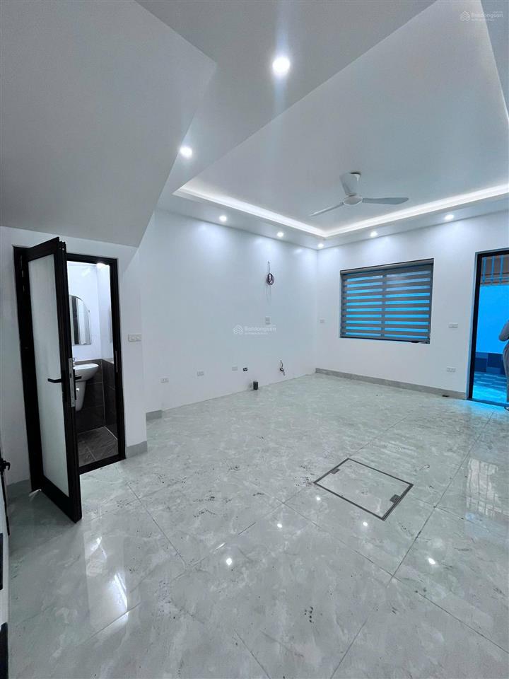 Hàng hiếm xuân phương nhà đẹp có thang máy kết hợp view hồ chill chill