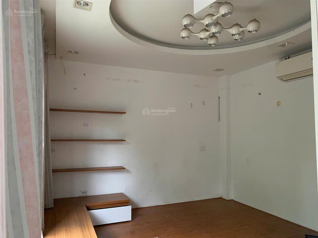 Lk hoàn thiện, view đường lớn sầm uất đáp ứng đa dạng nhu cầu kinh doanh và ở sinh hoạt gia đình