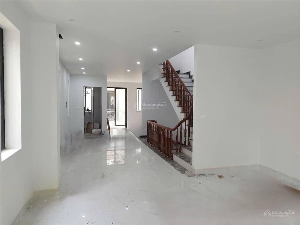 Lk hoàn thiện hiếm có tại an lạc, nằm trên trục chính gần chung cư, tiềm năng kinh doanh tốt cho dn