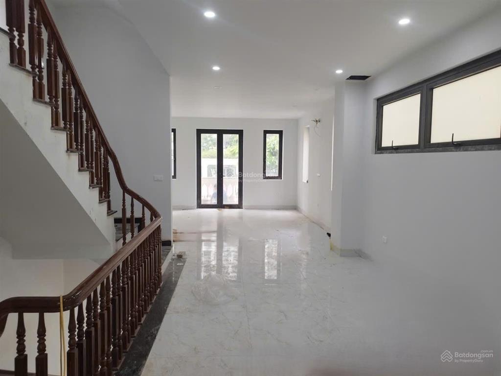 Lk hoàn thiện hiếm có tại an lạc, nằm trên trục chính gần chung cư, tiềm năng kinh doanh tốt cho dn