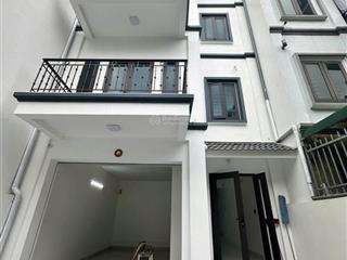 Căn liền kề hoàn thiện đẹp, chỉnh chu  phù hợp nhiều nhu cầu từ vp tới ở gia đình