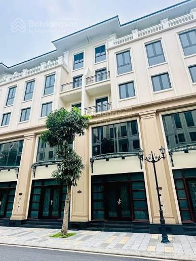 Cắt lỗ shophouse đại lộ bốn mùa  vinhomes ocean park 3  giá từ 26 tỷ nay chỉ còn 18,5 tỷ