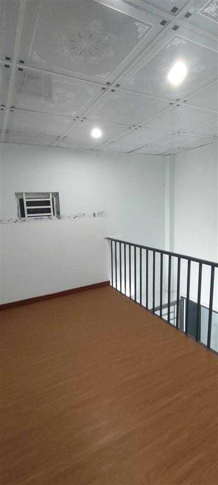 Mini house xây mới 100% khu dân cư hưng phú 1, gần siêu thị go