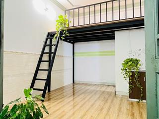 Phòng có gác thoáng mát giá hợp lý, dọn vào ở ngay!