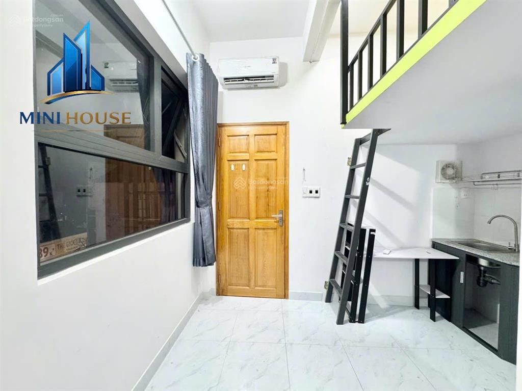 Duplex cửa sổ kính siêu thoáng không gian sáng, đẹp duplex gác cao, phòng rộng rãi ở cực thoải