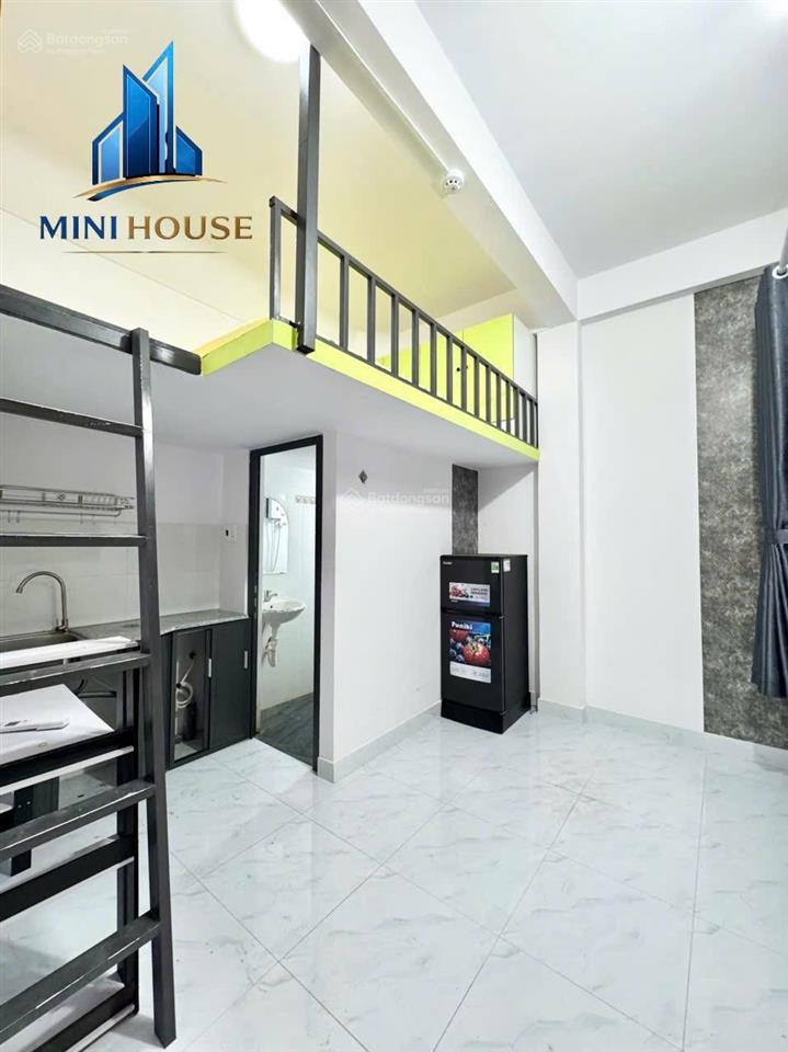 Duplex cửa sổ kính siêu thoáng không gian sáng, đẹp duplex gác cao, phòng rộng rãi ở cực thoải