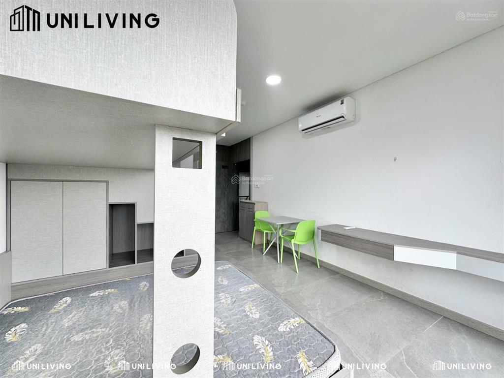 Studio full nội thất ban công rộng, gần ufm & khu công nghệ cao