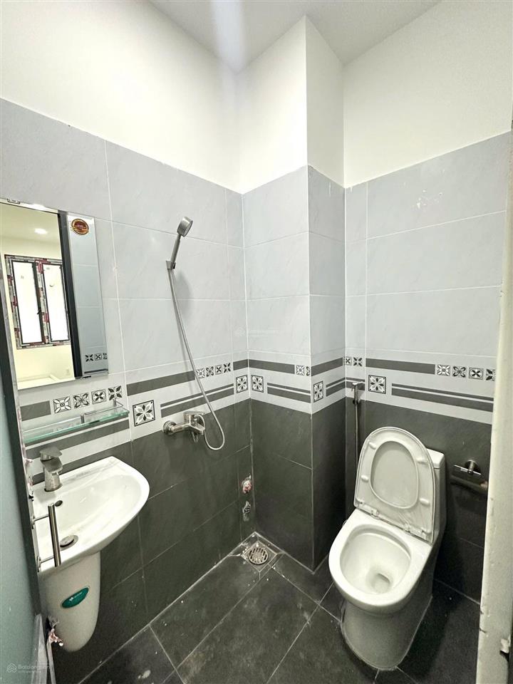 1 phòng ngủ full nội thất, tách bếp riêng  ngay metro bình thái trường thọ
