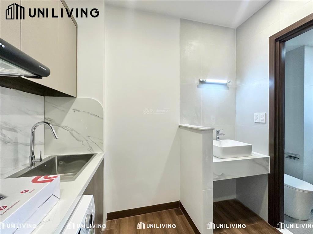 Căn hộ dịch vụ full nội thất mới xây, ban công thoáng mát ngay liên phường, đỗ xuân hợp
