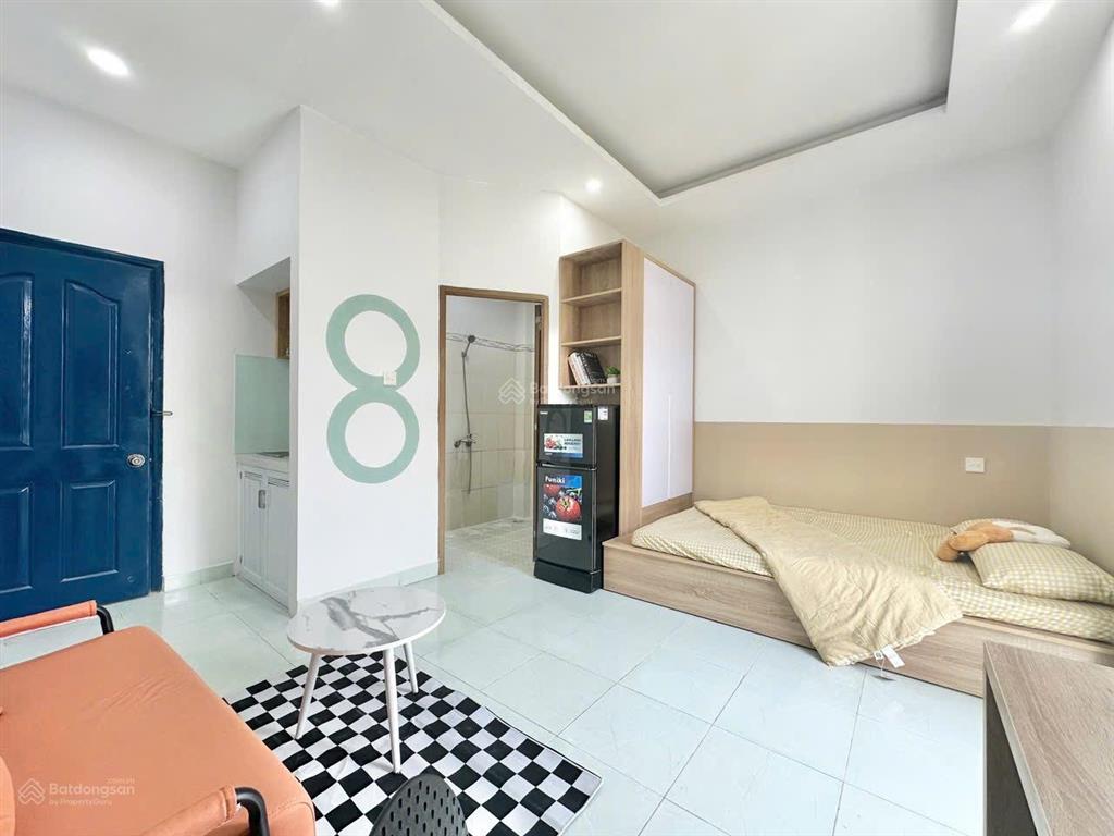 Gần đường man thiện, tăng nhơn phú a