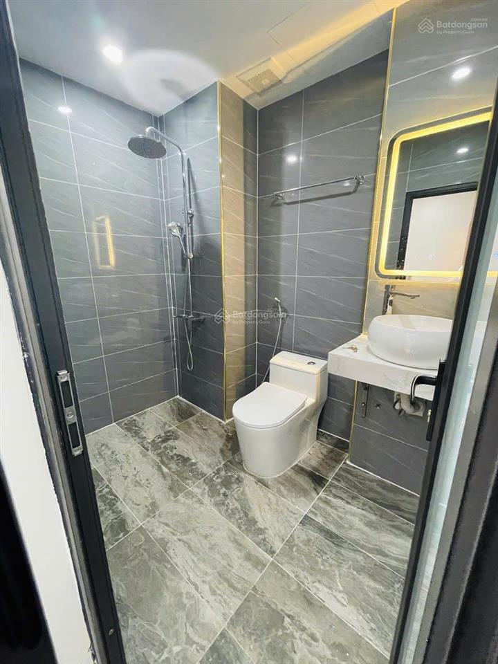 Cho thuê cc mini 1pn, 1wc, 35m2, 6,4 triệu, ở kim liên, đống đa, hà nội