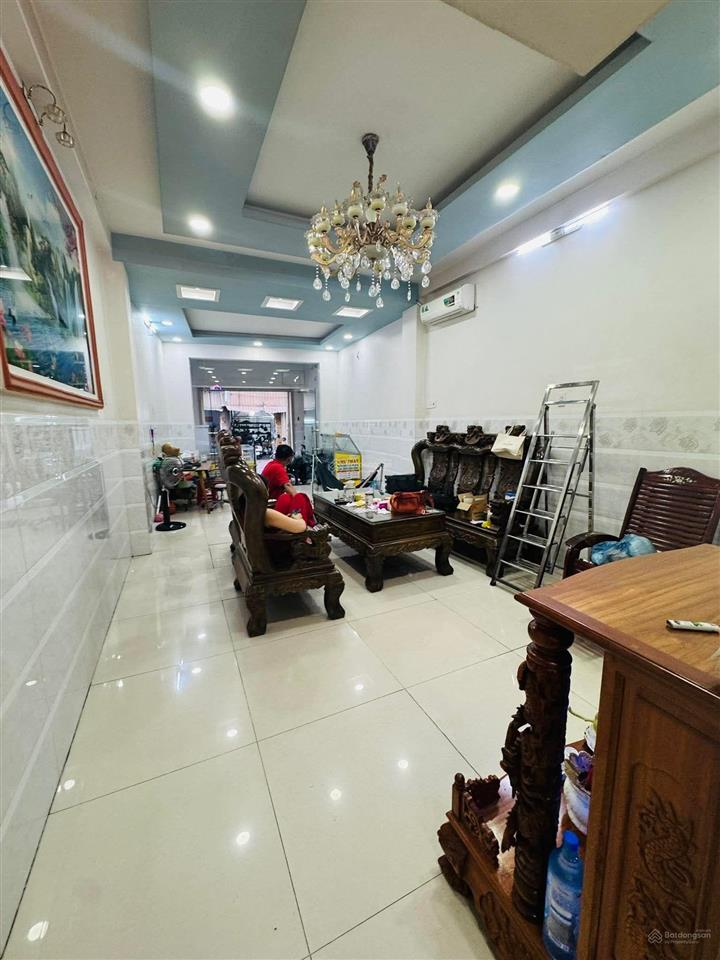 Bán nhà tân hoà đông đường xe tải tránh , kinh doanh mua bán , 90m2 giá tốt