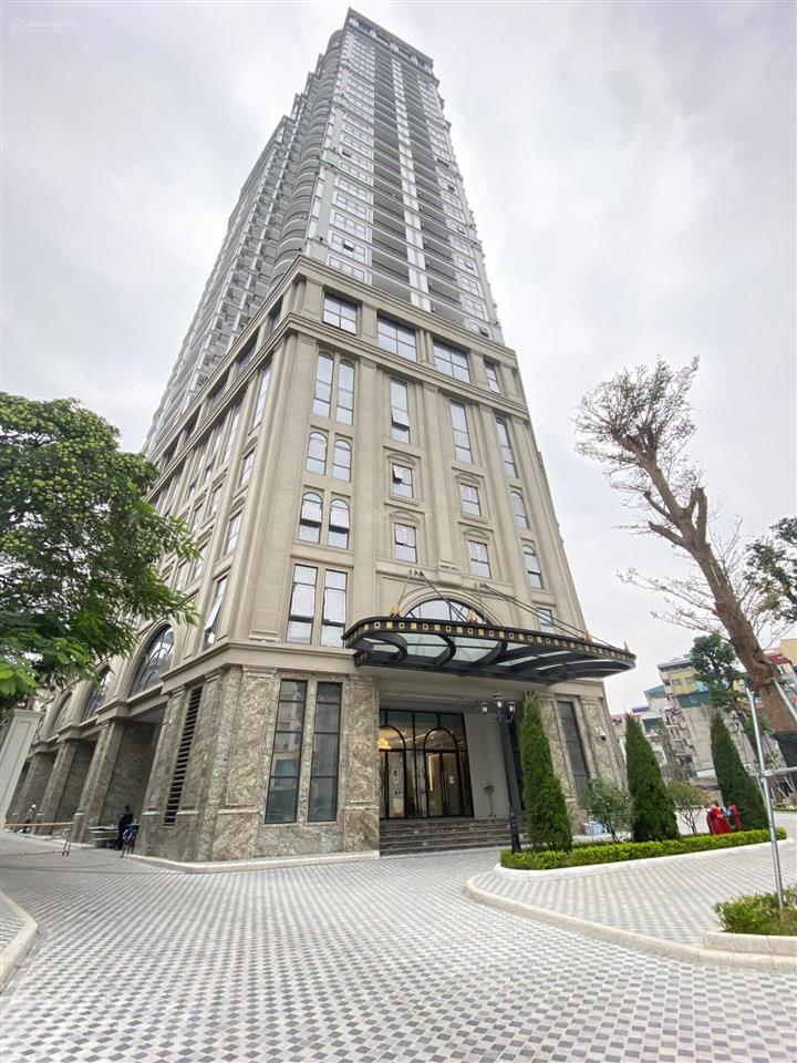 Tôi chính chủ muốn bán căn hộ chung cư hateco laroma  huỳnh túc kháng. 119m2. 3pn. giá 12 tỷ