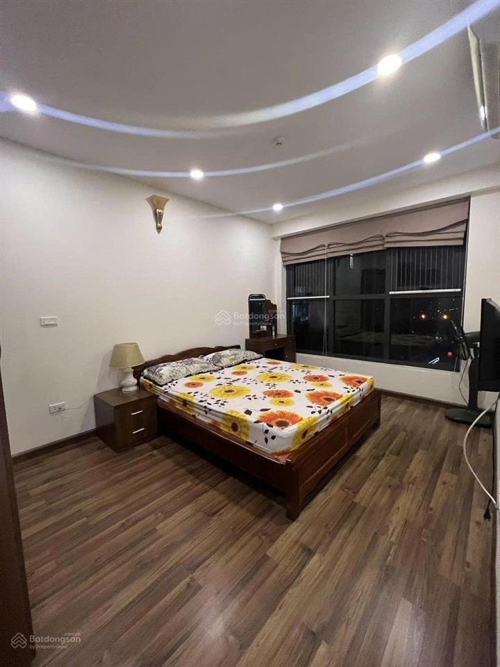 Tôi chủ nhà muốn bán căn hộ chung cư central field 219 trung kính 71m2 2pn, view đẹp. giá 6,9 tỷ