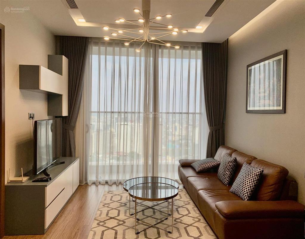Chính chủ cần bán nhanh căn hộ 105m2 3n2vs dự án vinhomes metropolis liễu giai. giá 19 tỷ