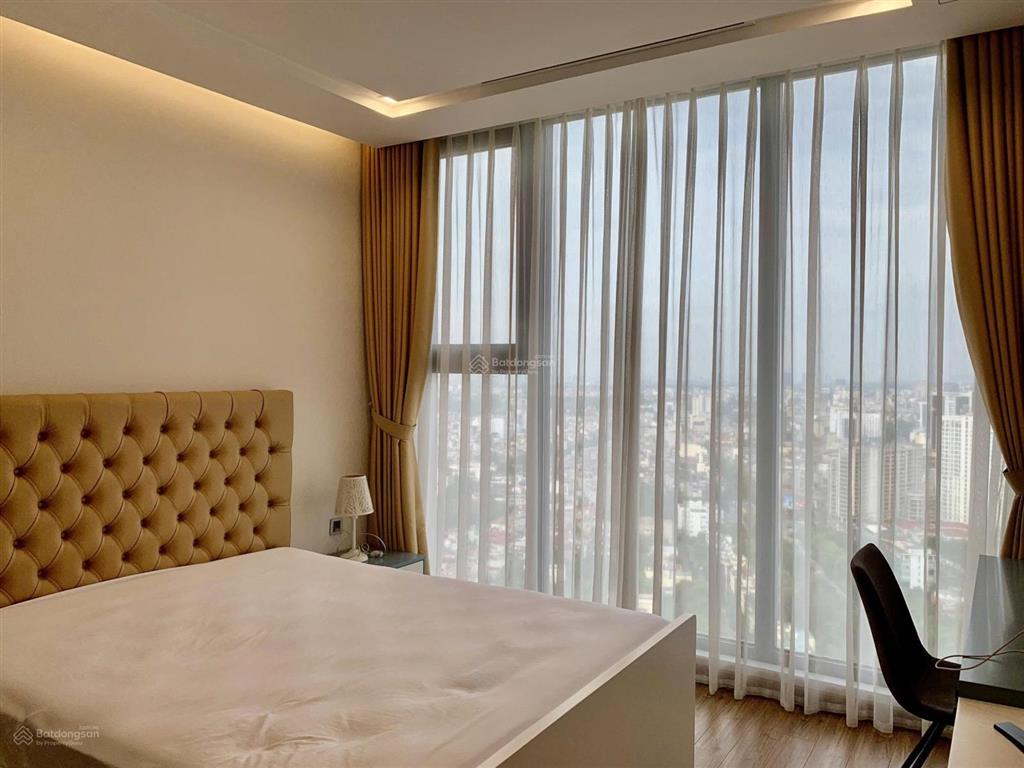 Chính chủ cần bán nhanh căn hộ 105m2 3n2vs dự án vinhomes metropolis liễu giai. giá 19 tỷ