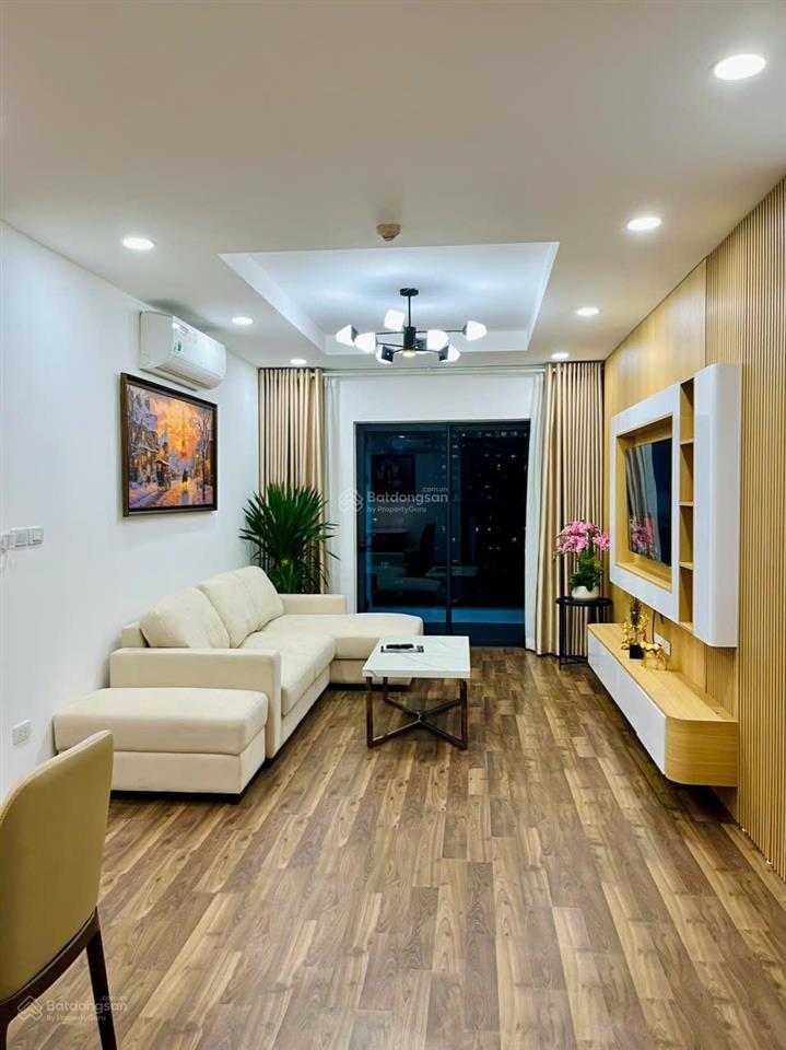Chính chủ cần sang tên nhanh trong tháng căn hộ 65m2 2pn chung cư a10 nam trung yên. giá 6 tỷ