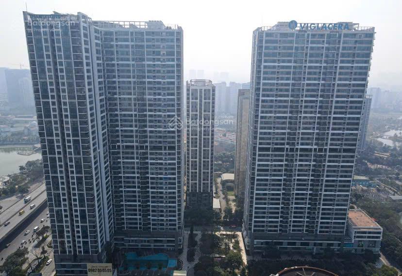 Tôi chính chủ cần bán gấp căn hộ thăng long number one 3pn, 112m2. giá công khai 8 tỷ 3