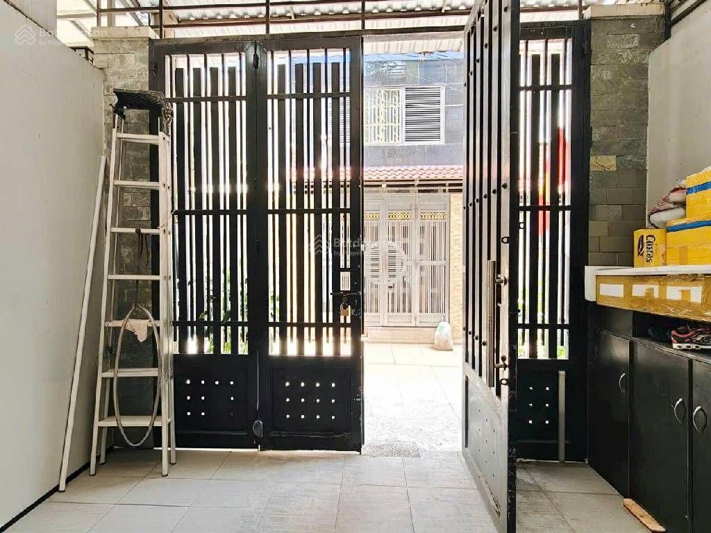 Hot hot hot nhà 3 tầng khu tân sơn nhì 4x14 sổ vuông a4  hoàng công  giá hơn 7 tỷ tl