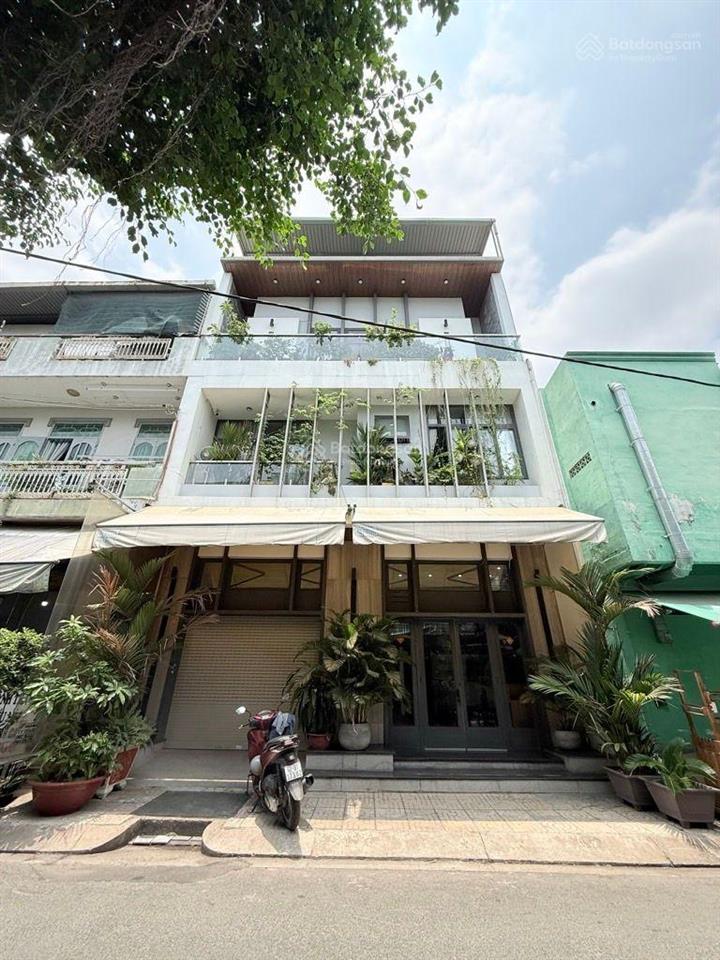 Mặt tiền ngang 9m cực hiếm  đỗ đức dục  tân phú  nhỉnh 9tỷ .