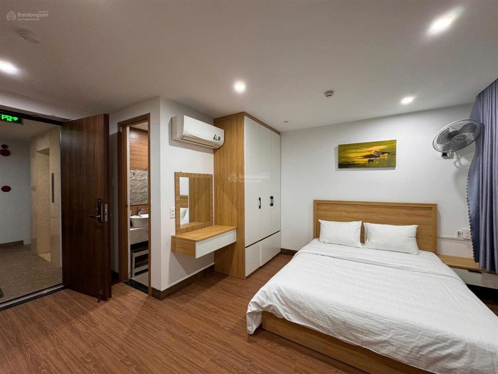 Cho thuê studio full nội thất đường thạch lam  gần biển mỹ khê