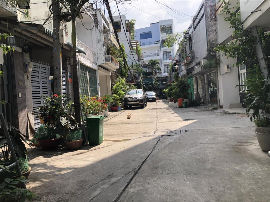 Nhà quận 11, vòng xoay lê đại hành, 2 tầng, hẻm 6m, 4x21m, nhỉnh 9 tỷ.