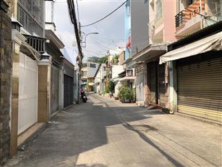 Nhà quận 11, gần vòng xoay đầm sen, 2 tầng, hẻm 4m, 4,2x12m, nhỉnh 5 tỷ