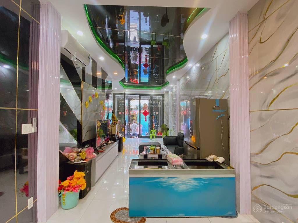 Nhà quận 6, ngay bà hom, 3 tầng, ngang 4x22m, hẻm 5m, nhỉnh 7 tỷ