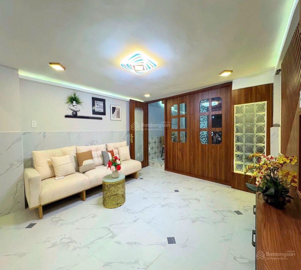 Nhà sát mặt tiền đường chính hậu giang, quận 6, 5 tầng btct, 4x12m, hẻm 5m, nhỉnh 6 tỷ