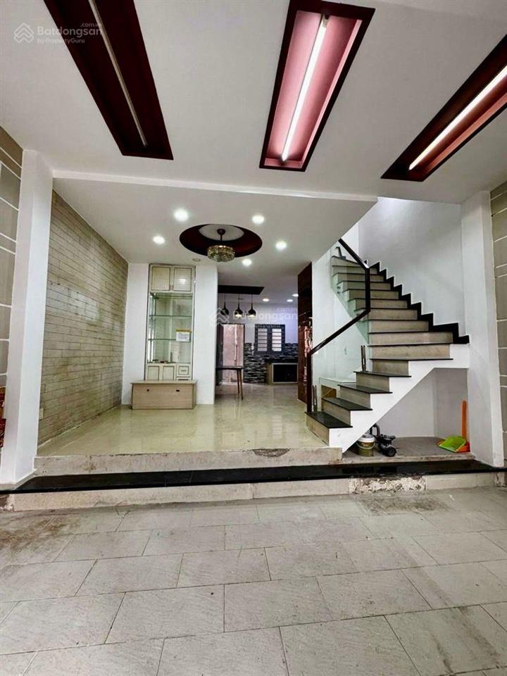 Cách mặt tiền đường chính chỉ 1 căn nhà, tân hoà đông  quận 6, 3 tầng, 5.5x10m, nhỉnh 6 tỷ