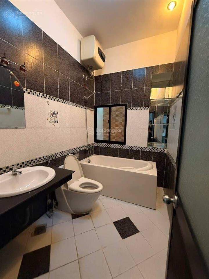 Nhà mặt tiền khu vip bình phú  quận 6,4 tầng, đường nhựa xe tải 10m,ngang 4,5x22m, chỉ 13 tỷ nhỉnh