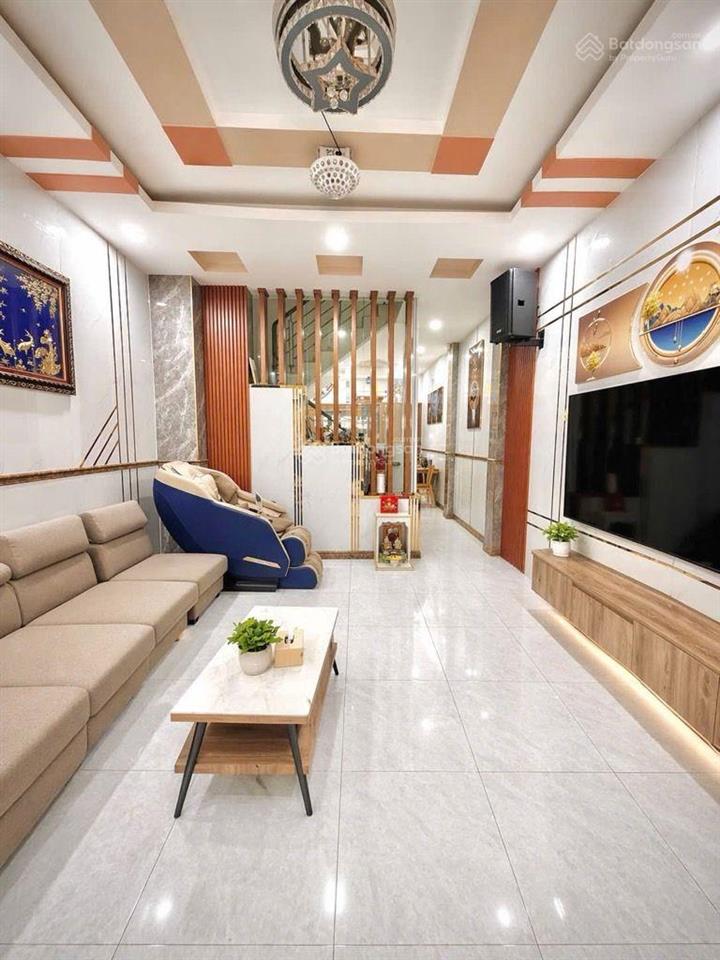 Siêu phẩm 4 tầng giáp hương lộ 2  bình tân, hẻm 5m thông, ngang lớn gần 5m x 14m, chỉ 6. x tỷ