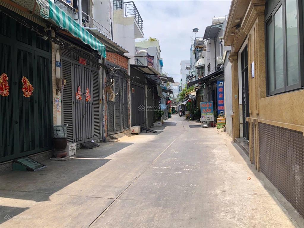 Siêu phẩm 4 tầng giáp hương lộ 2  bình tân, hẻm 5m thông, ngang lớn gần 5m x 14m, chỉ 6. x tỷ