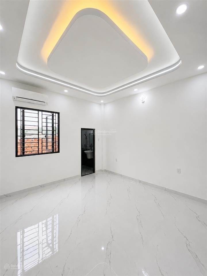Giảm sâu 200tr  đường nhựa trước nhà 8m thông mã lò  bình tân  dt 70m2 ( 4x18m ) nhỉnh 6 tỷ
