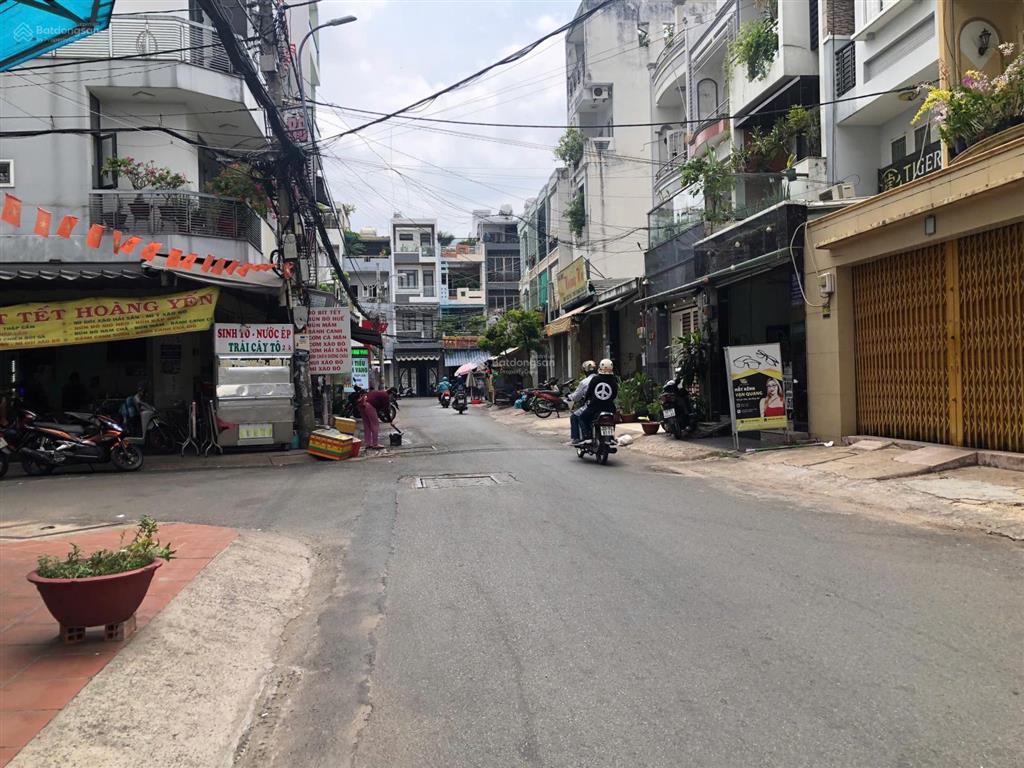 Bán nhà 3 tầng  gần bình trị đông  bình tân  4m x 22m  hẻm xe hơi 6m  chỉ nhỉnh 6 tỷ