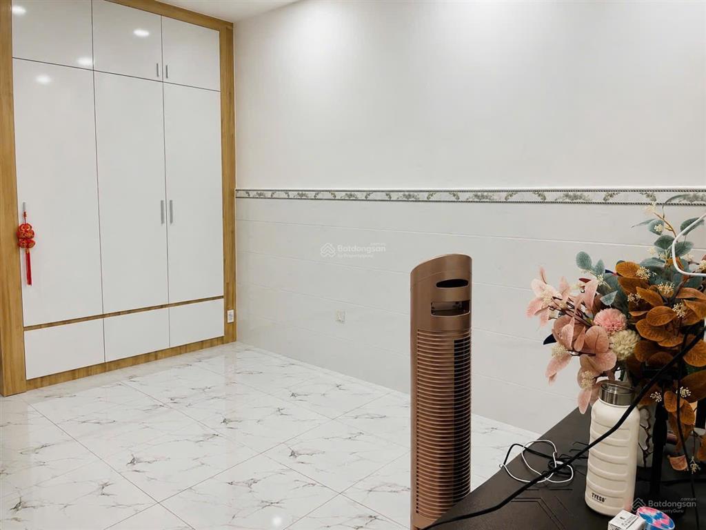 Bán nhà 3 tầng  gần bình trị đông  bình tân  4m x 22m  hẻm xe hơi 6m  chỉ nhỉnh 6 tỷ