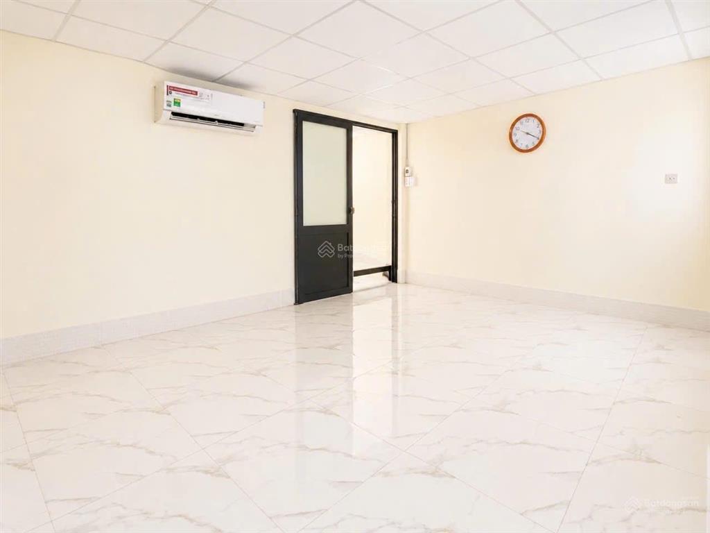 Nhà hẻm xe tải hương lộ 2  dtcn 72m²  ngang lớn 4.5 x 16m  khu xây 5 tầng  chỉ 5.x tỷ tl