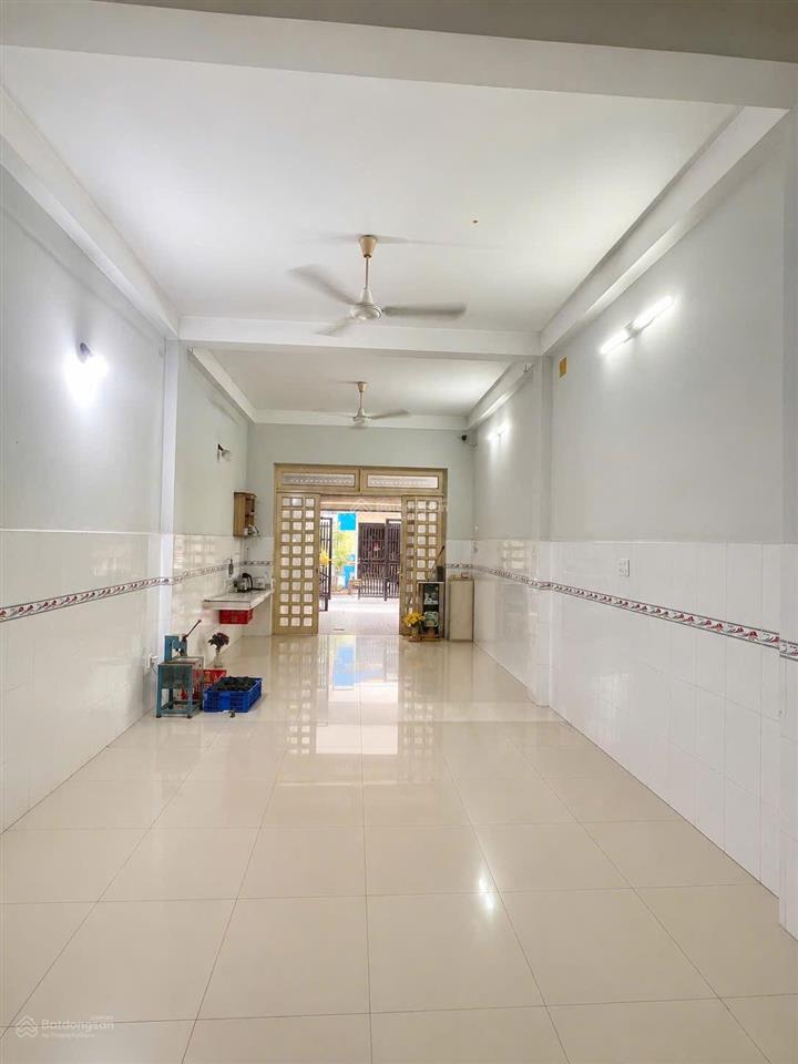 Gấp bán nhà 4 tầng  sát lê văn quới  bình tân  4x25m  hẻm 6m  chỉ 7 tỷ còn tl