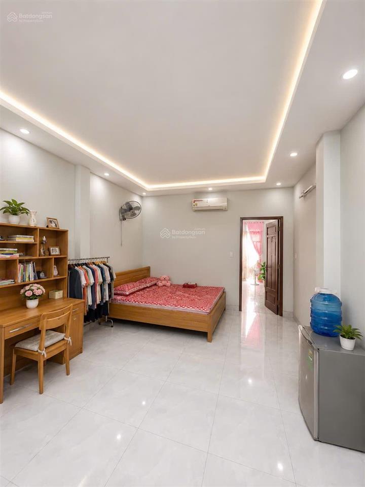Gấp bán nhà 4 tầng  sát lê văn quới  bình tân  4x25m  hẻm 6m  chỉ 7 tỷ còn tl